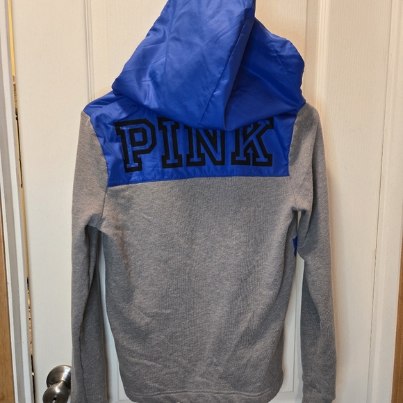 PINK Victoria's Secret Women Sweatshirt XS Gray Hoodie 1/2 Zip Logo READ - Picture 6 of 8